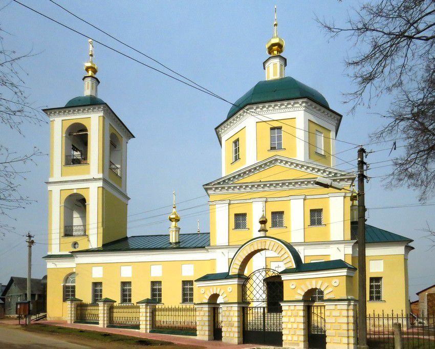 Храм святых равноапостольных царя Константина и матери его Елены